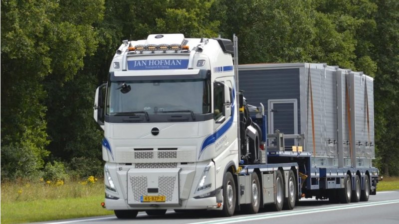 Units en container vervoer door Jan Hofman Transport