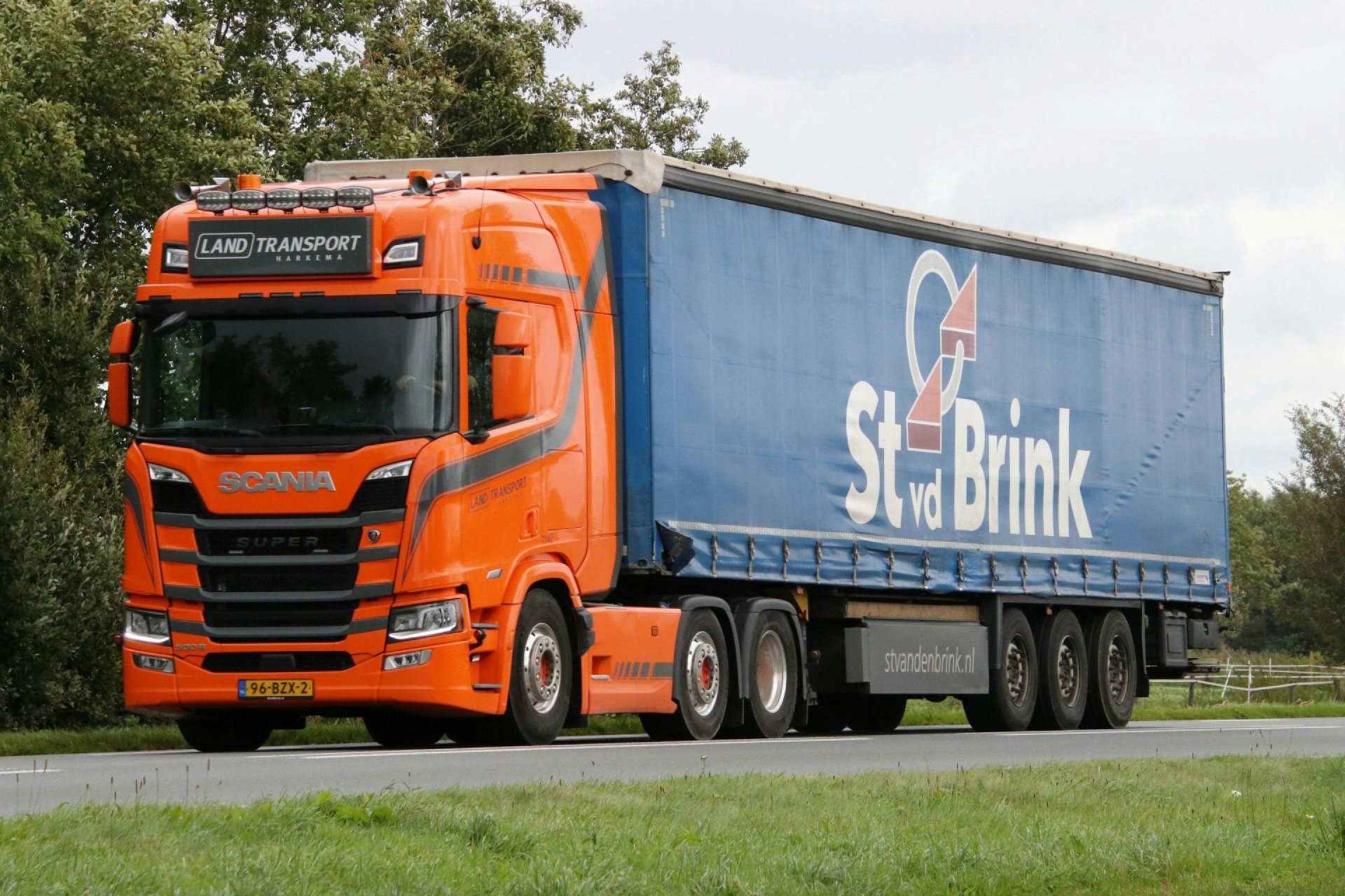 Land Transport Harkema