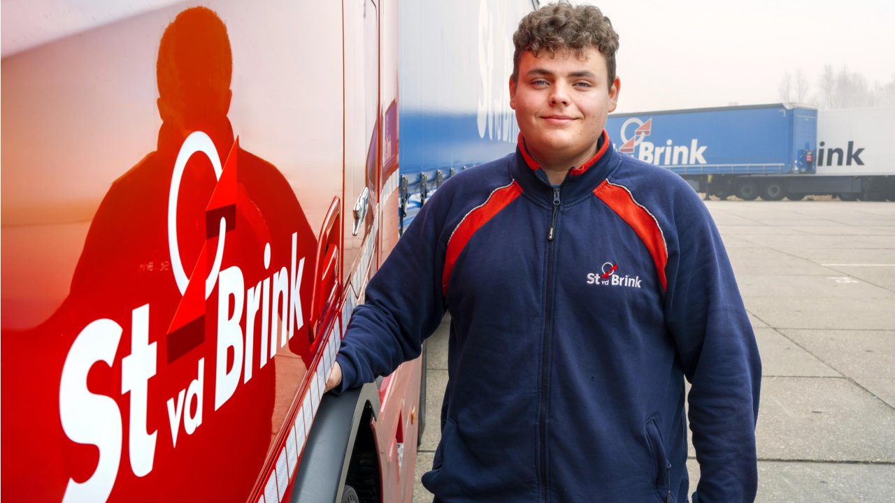 Transportbedrijf Steven van den Brink en Zonen B.V. logo