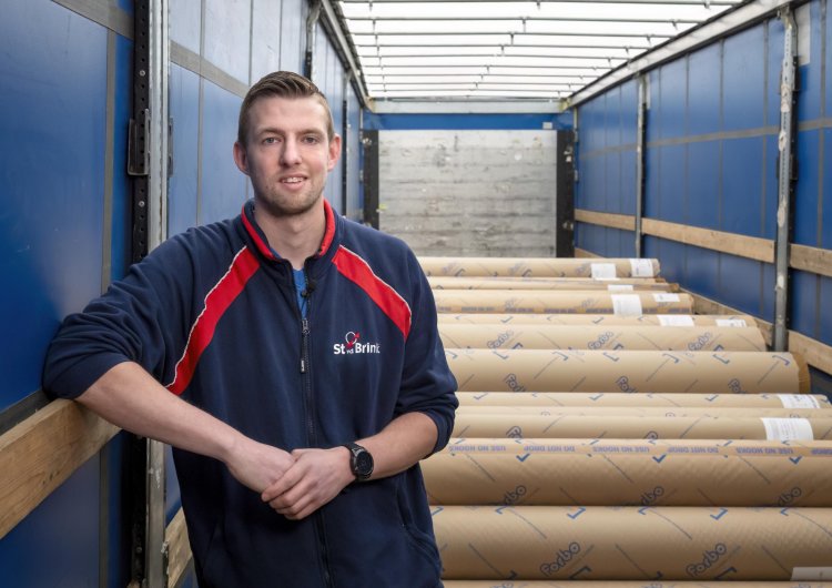Warehousemedewerker St vd Brink